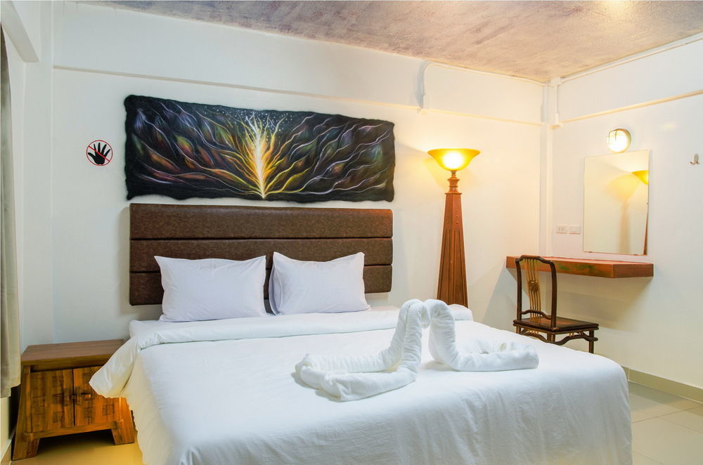 Khunsri Resort Art Boutique Hotel Pattaya Esterno foto