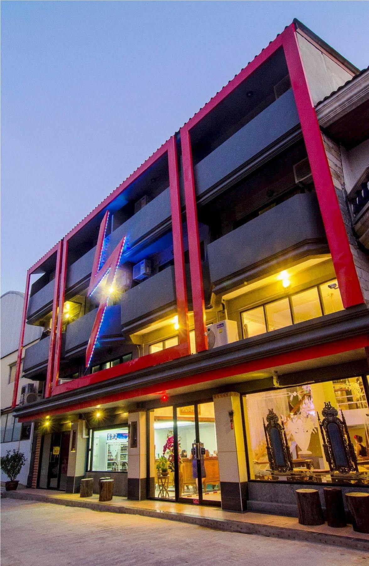 Khunsri Resort Art Boutique Hotel Pattaya Esterno foto