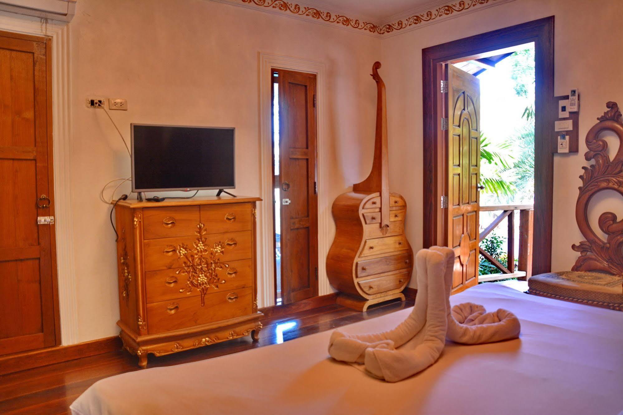 Khunsri Resort Art Boutique Hotel Pattaya Esterno foto